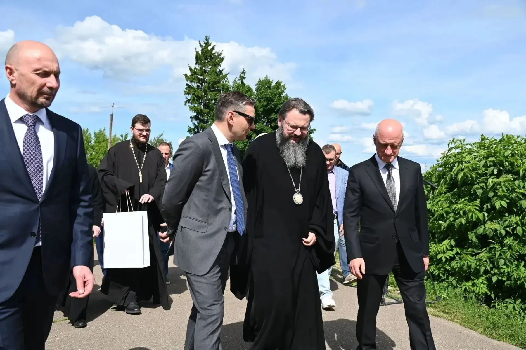 Ректор семинарии принял участие во встрече митрополита Исидора с заместителем председателя государственной думы РФ Ректор семинарии принял участие во встрече митрополита Исидора с заместителем председателя государственной думы РФ