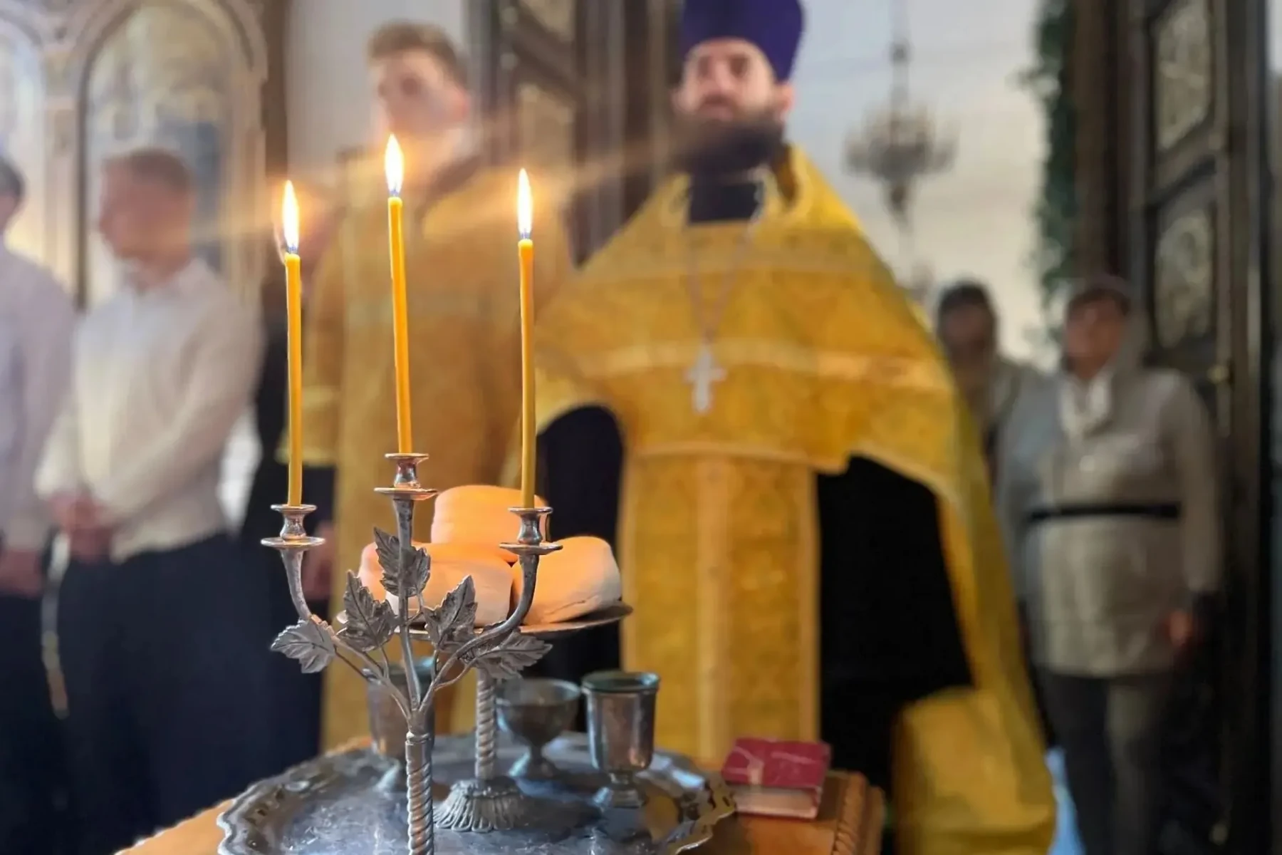 Всенощное бдение в неделю 14-ю по Пятидесятнице.