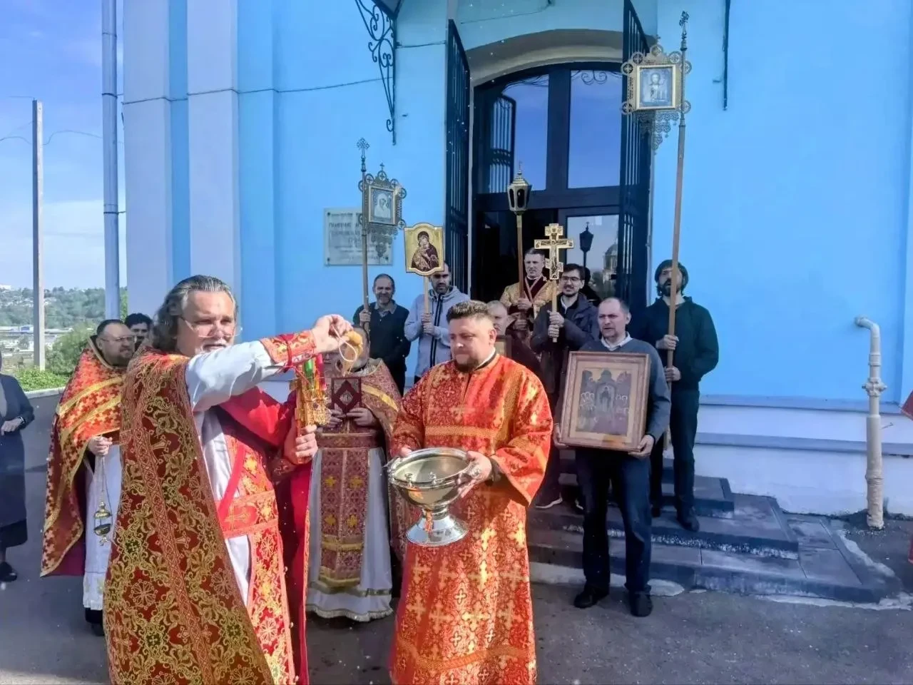 Литургия в день отдания Преполовения и памяти святителя Игнатия в Покровском храме Литургия в день отдания Преполовения и памяти святителя Игнатия в Покровском храме